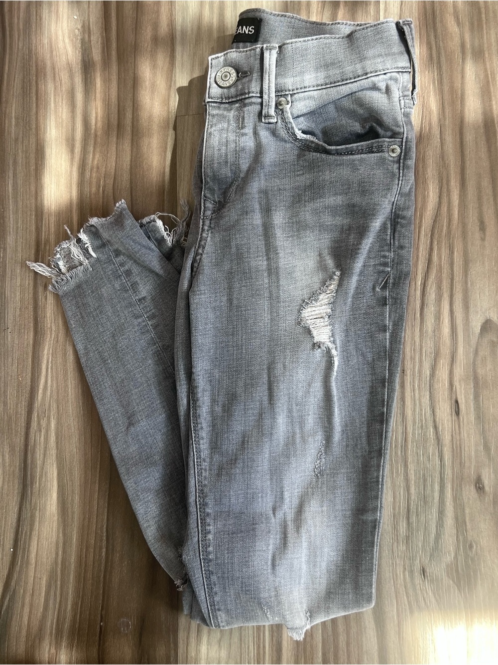 Express Gray Distressed Cropped Ankle Jeans
